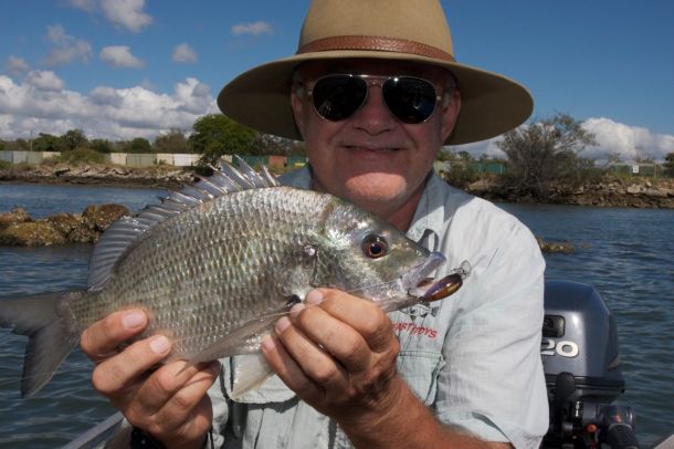 Troy Jansen and Dan Kent, who along with skipper Dean Candy took turns on 24kg stand-up gear to land this 153.5kg SBT over the 4.5 hour fight.